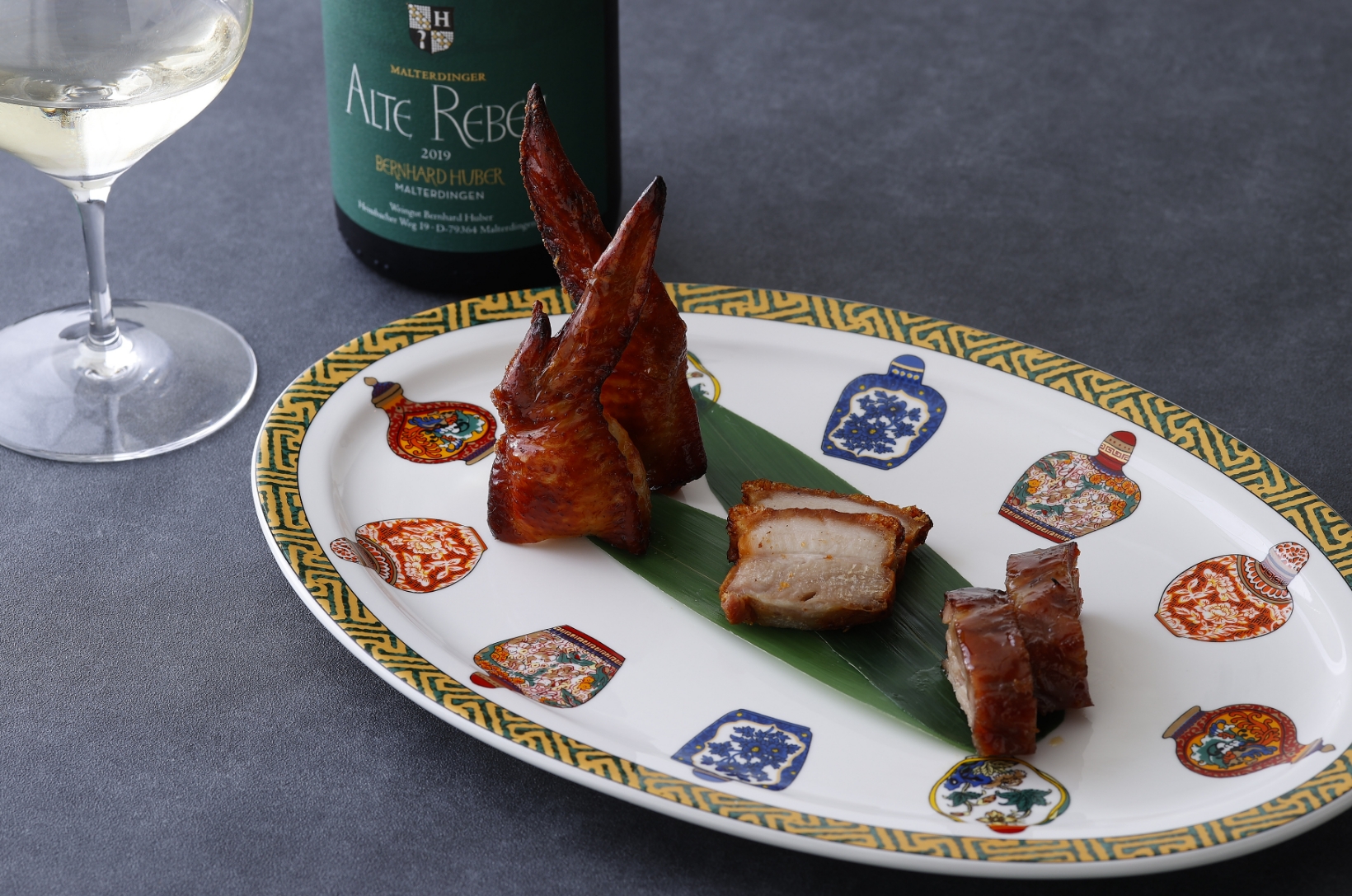 元yuan（チャイニーズ ユアン）料理・ワイン